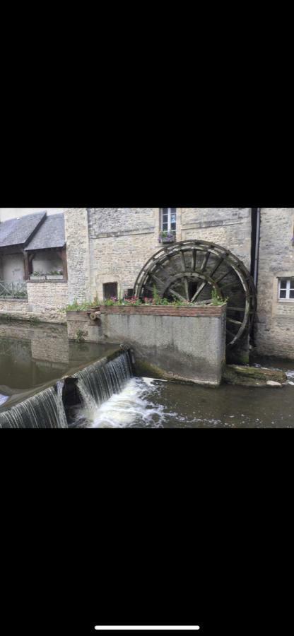 Clos Des Ursulines Bayeux Bagian luar foto